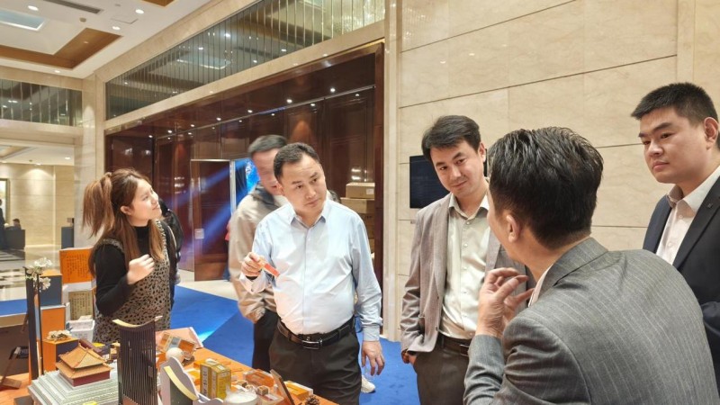 片仔癀国药堂共探液压气动创新路 匠心融合对话智造未来