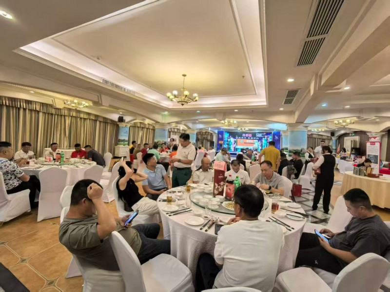 钻牛杯”高尔夫邀请赛暨广东南粤高尔夫俱乐部月例赛---片仔癀宣传活动
