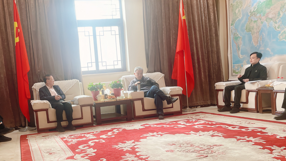 光彩上合︱胡德平部长听取“光彩上合产业基金”筹备情况汇报
